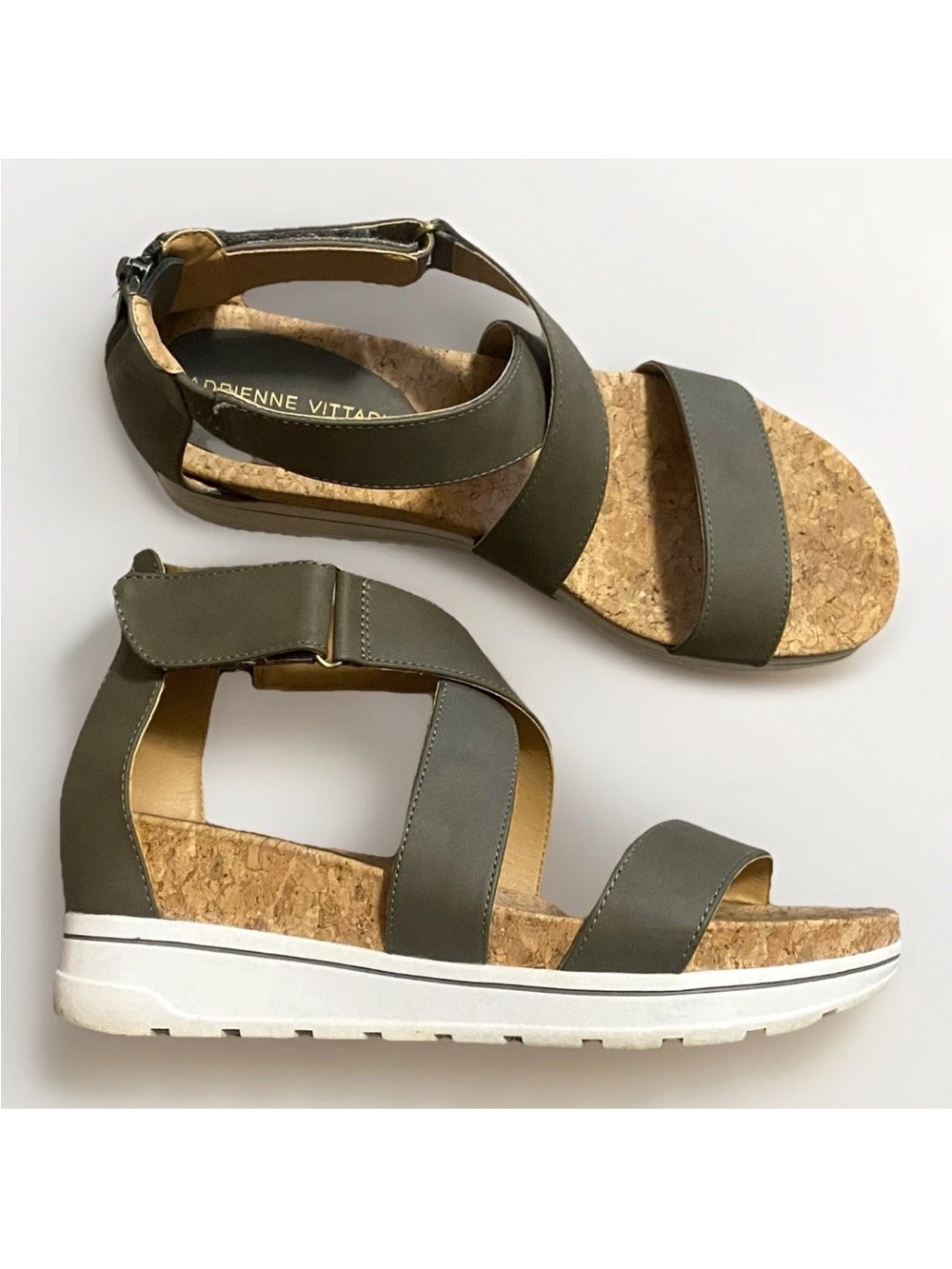 Adrienne Vittadini Sport Cape Ann Cecelia Sage Green Jute Wedge Sandals Sz 9